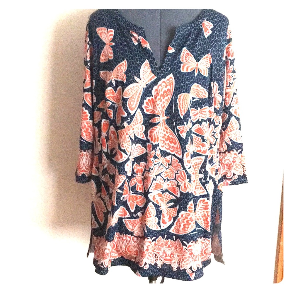 Lovely Butterfly tunic XL